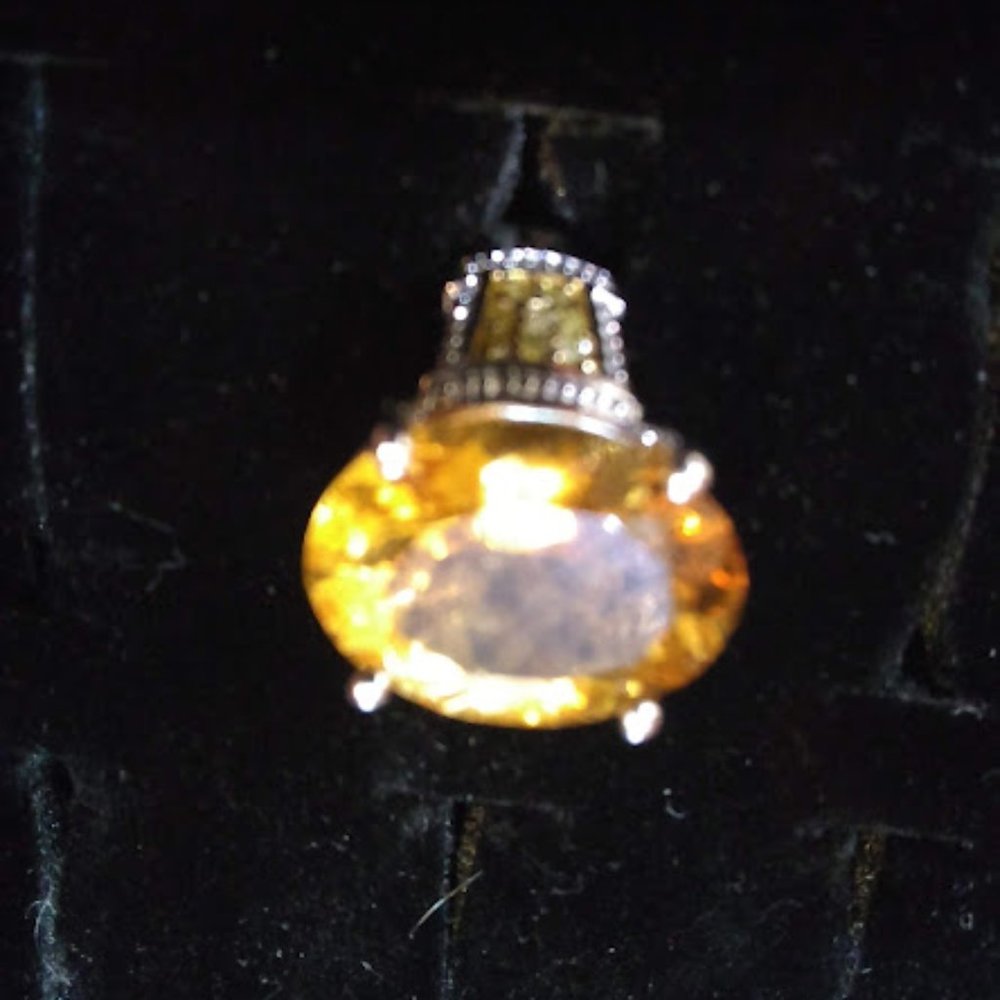 Yellow Topaz ring Silver Thailand size 7 - Picture 2 of 6